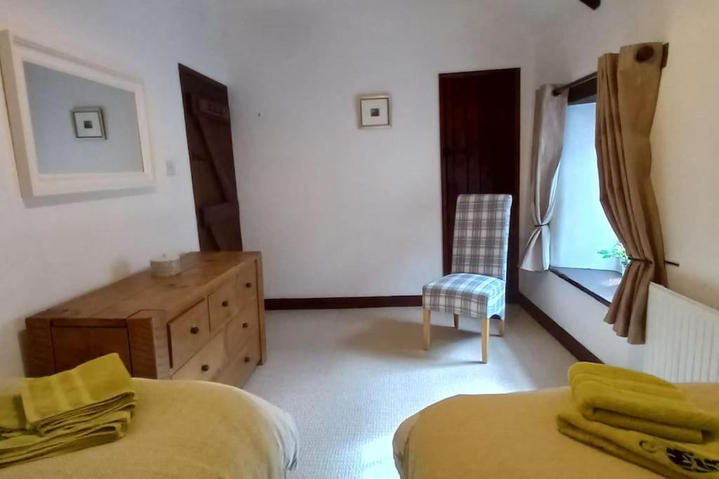 Peak District - 1 Harrow Cottage - Great Longstone Экстерьер фото