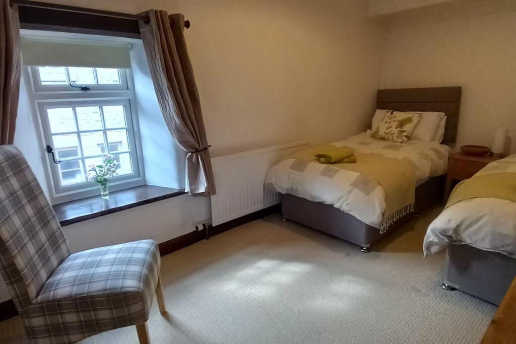 Peak District - 1 Harrow Cottage - Great Longstone Экстерьер фото